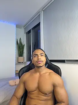 Snapshot of XavierColeman chatting on June 3, 12:24 am XavierColeman online show from June 3, 12:24 am