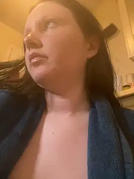 Snapshot of VenusandIppy chatting on October 29, 7:59 pm VenusandIppy online show from October 29, 7:59 pm