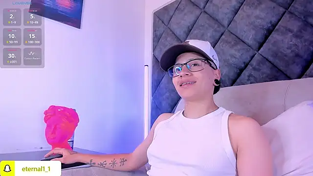 Snapshot of _Eternal_ chatting on June 29, 11:27 pm Eternal online show from June 29, 11:27 pm
