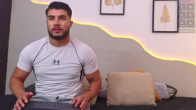 dylanspencer28 online show from June 10, 7:35 pm