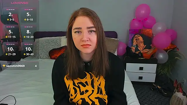 lillyloan4u online show from April 9, 11:15 am