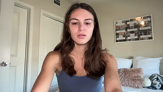 Snapshot of graciesmith27 chatting on May 3, 6:25 pm graciesmith27 online show from May 3, 6:25 pm