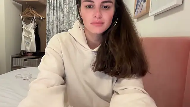 Snapshot of graciesmith27 chatting on May 10, 12:05 am graciesmith27 online show from May 10, 12:05 am