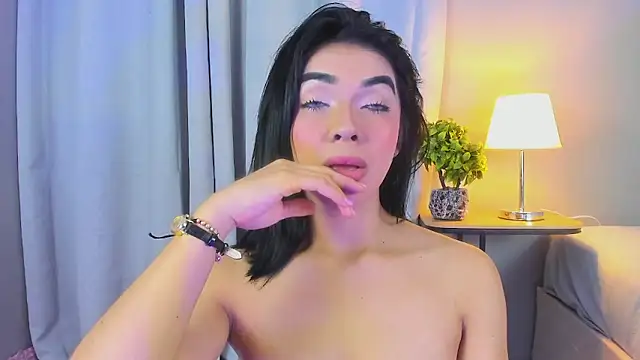 Snapshot of GABRIELAM_MS chatting on June 4, 6:30 am GABRIELAM MS online show from June 4, 6:30 am