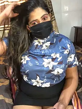 Snapshot of Lovely_WINDI chatting on March 7, 5:08 am Lovely WINDI online show from March 7, 5:08 am