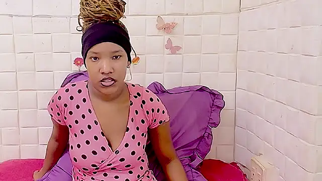 EroticSexyPrada online show from February 28, 5:25 pm