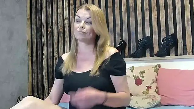 Kisi Lovi online show from September 13, 8:58 am