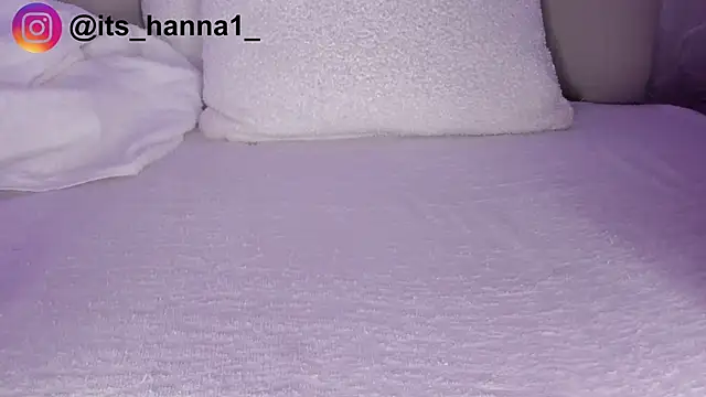 Snapshot of cutte_hanna18 chatting on May 4, 6:26 pm cutte hanna18 online show from May 4, 6:26 pm