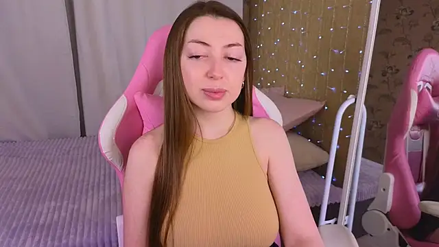 Snapshot of Ann_moon__ chatting on January 29, 12:24 pm Ann moon online show from January 29, 12:24 pm