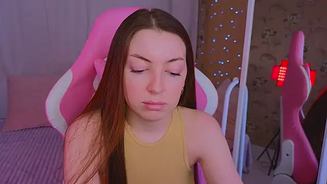 Snapshot of Ann_moon__ chatting on March 12, 3:18 pm Ann moon online show from March 12, 3:18 pm