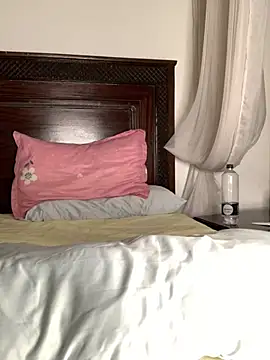 madell online show from February 26, 3:16 am