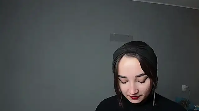 Eva Gloryy online show from December 14, 1:38 pm