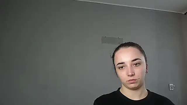 Eva Gloryy online show from April 14, 9:26 am