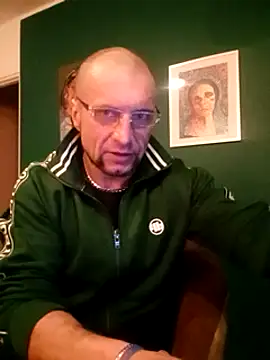 bobbuilder77pl online show from February 20, 7:41 pm