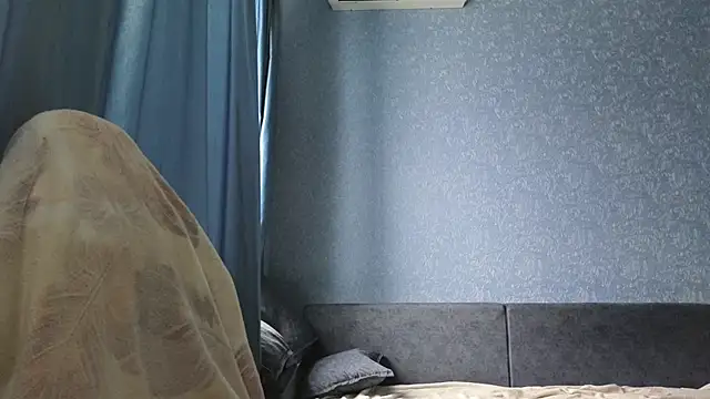 HotBrandyX online show from March 22, 4:27 am