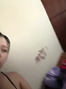  Amber Brown online show from March 25, 8:42 am