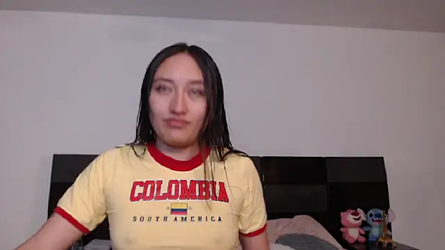 Snapshot of Elsa-bad chatting on February 5, 12:31 am Elsa-bad online show from February 5, 12:31 am