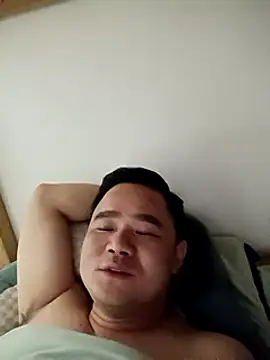 Snapshot of goodboyfcy chatting on January 18, 1:51 pm goodboyfcy online show from January 18, 1:51 pm