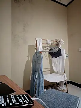 Snapshot of goodboyfcy chatting on February 16, 11:27 am goodboyfcy online show from February 16, 11:27 am