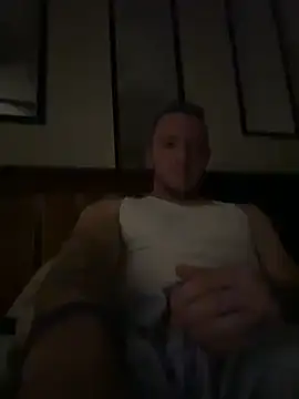 biggzee6 online show from February 17, 5:26 am