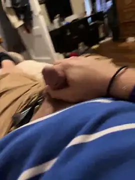 biggzee6 online show from February 21, 5:14 pm