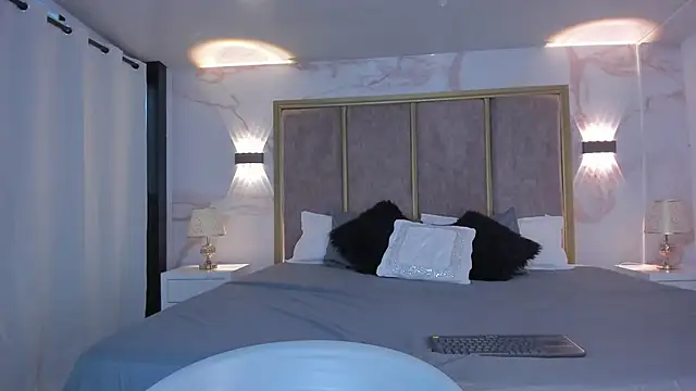 ValeriaOrtega online show from April 13, 11:37 am