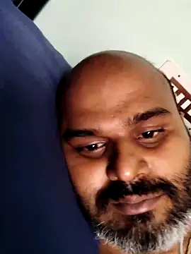 Snapshot of ajay240987 chatting on March 13, 5:22 am ajay240987 online show from March 13, 5:22 am