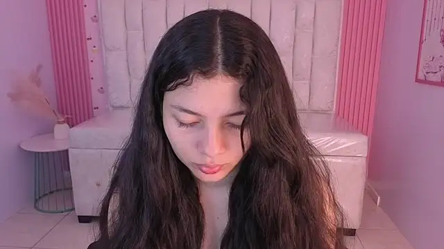 shalon diaz s online show from February 11, 1:05 pm