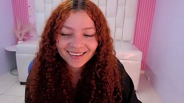 Snapshot of shalon_diaz_s chatting on May 11, 2:45 pm shalon diaz s online show from May 11, 2:45 pm