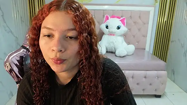 Snapshot of shalon_diaz_s chatting on May 23, 8:13 pm shalon diaz s online show from May 23, 8:13 pm