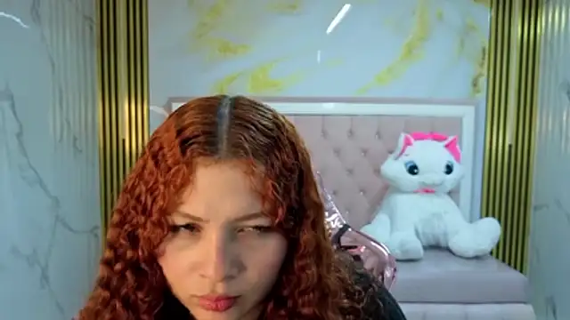 Snapshot of shalon_diaz_s chatting on June 3, 2:44 pm shalon diaz s online show from June 3, 2:44 pm