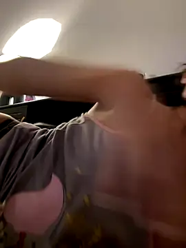 Snapshot of SexySophiaax chatting on October 12, 5:17 am SexySophiaax online show from October 12, 5:17 am