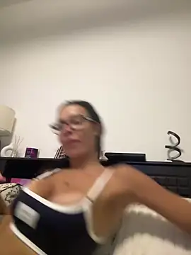 SexySophiaax online show from April 11, 9:02 am