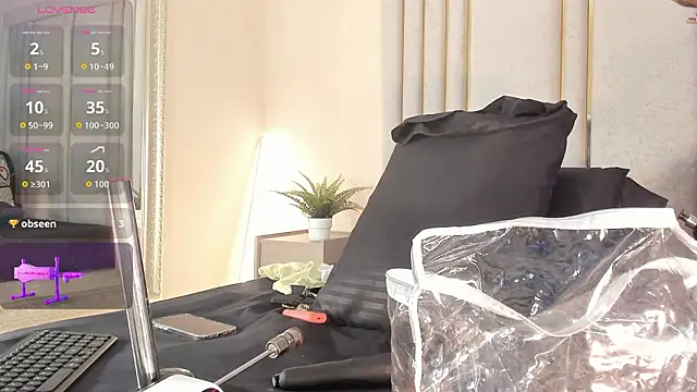 Liincostelloo online show from February 11, 3:39 pm