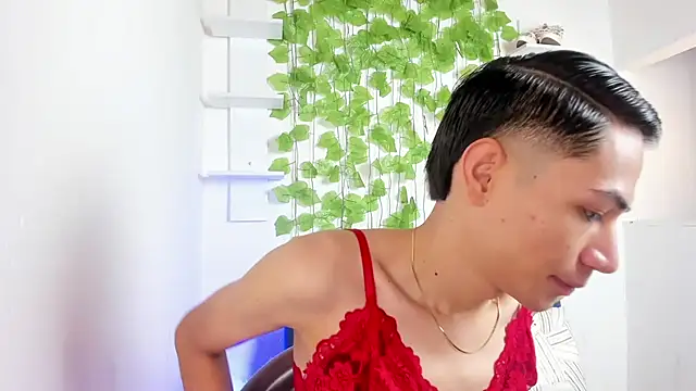 JackeOwens online show from April 20, 12:41 pm