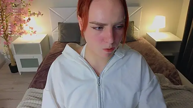 Snapshot of _candy__sweet__ chatting on January 18, 7:04 pm candy sweet online show from January 18, 7:04 pm