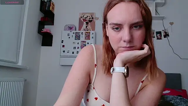 Snapshot of _candy__sweet__ chatting on September 16, 1:34 pm candy sweet online show from September 16, 1:34 pm