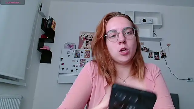 Snapshot of _candy__sweet__ chatting on September 19, 7:03 pm candy sweet online show from September 19, 7:03 pm