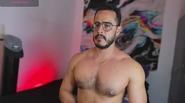 Snapshot of Fenrir_flirt chatting on February 8, 2:04 am Fenrir flirt online show from February 8, 2:04 am