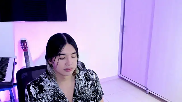 Snapshot of JordiWilld chatting on September 25, 2:37 am JordiWilld online show from September 25, 2:37 am