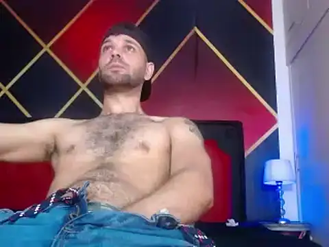 Snapshot of Cristian_white chatting on February 28, 5:48 pm Cristian white online show from February 28, 5:48 pm