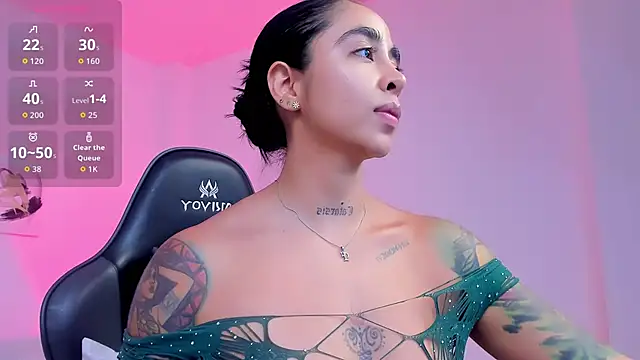 sophierooy22 online show from February 10, 3:05 pm