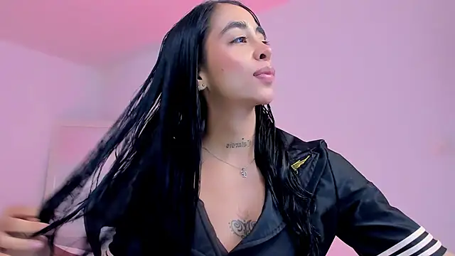 sophierooy22 online show from May 7, 3:06 pm