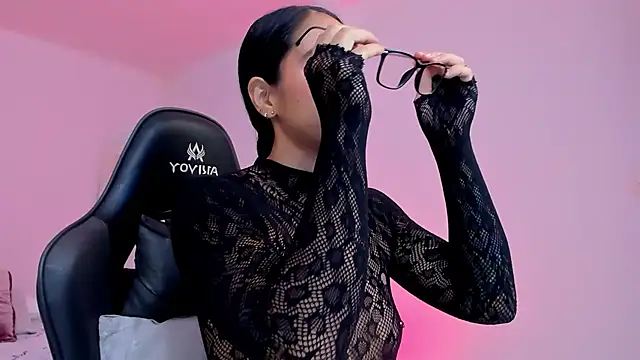 sophierooy22 online show from May 12, 12:13 pm