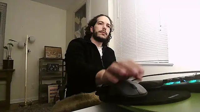 Snapshot of Prolapse_Pig chatting on December 5, 2:09 am Prolapse Pig online show from December 5, 2:09 am