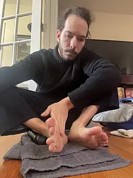 Snapshot of Prolapse_Pig chatting on January 11, 6:02 pm Prolapse Pig online show from January 11, 6:02 pm