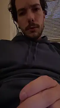 Snapshot of Prolapse_Pig chatting on April 5, 11:46 pm Prolapse Pig online show from April 5, 11:46 pm