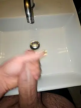 Snapshot of BigDick_97 chatting on January 20, 6:10 pm BigDick 97 online show from January 20, 6:10 pm