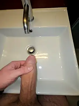 Snapshot of BigDick_97 chatting on February 2, 1:02 am BigDick 97 online show from February 2, 1:02 am