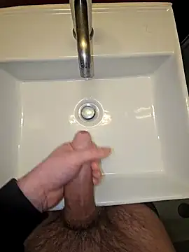 Snapshot of BigDick_97 chatting on February 17, 1:42 pm BigDick 97 online show from February 17, 1:42 pm